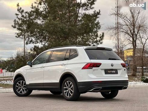 Volkswagen Tiguan Allspace 2018 - фото 15