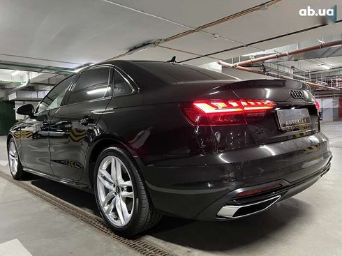 Audi A4 2022 - фото 15