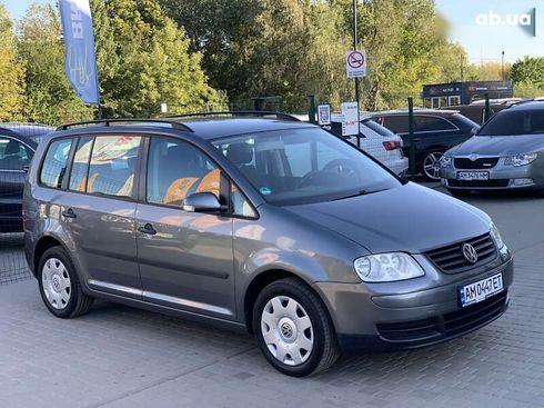 Volkswagen Touran 2003 - фото 7