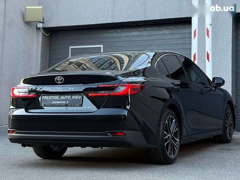 Toyota Camry 2024 - фото 22
