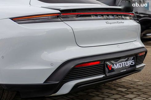 Porsche Taycan 2020 - фото 16