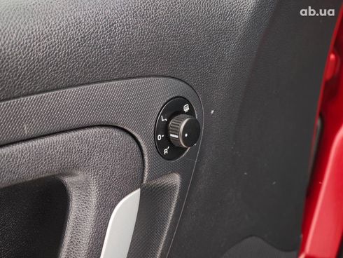 Skoda Fabia 2009 красный - фото 22