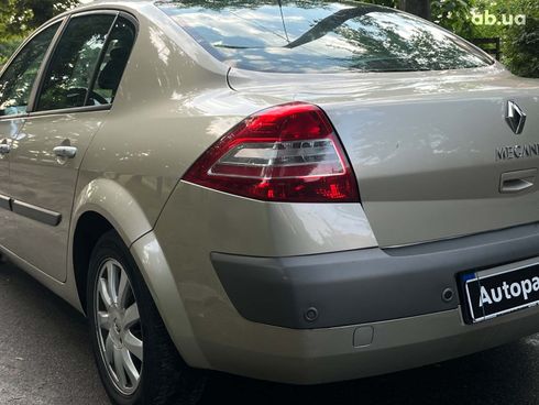 Renault Megane 2006 бежевый - фото 13