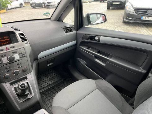 Opel Zafira 2006 серый - фото 12