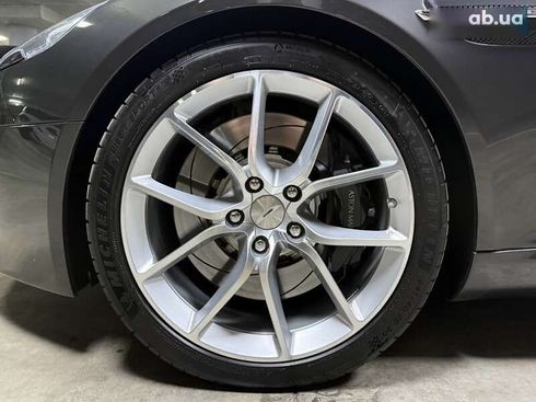 Aston Martin Rapide 2015 - фото 28