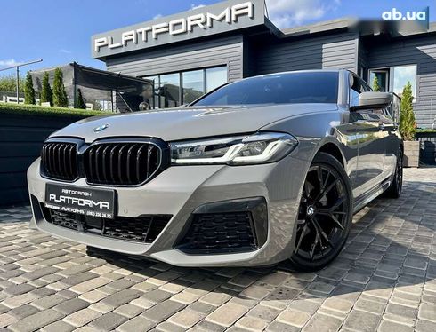 BMW 5 серия 2020 - фото 5