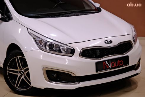 Kia Cee'd 2016 белый - фото 3