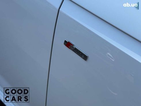 Audi A4 2021 - фото 17