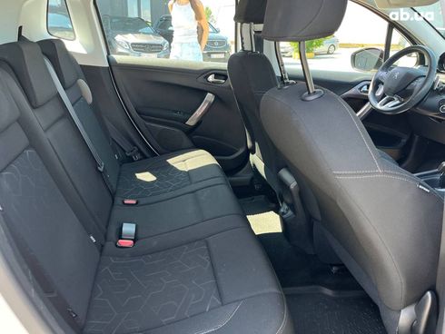 Peugeot 2008 2016 белый - фото 11