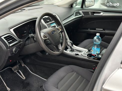 Ford Fusion 2015 серый - фото 18