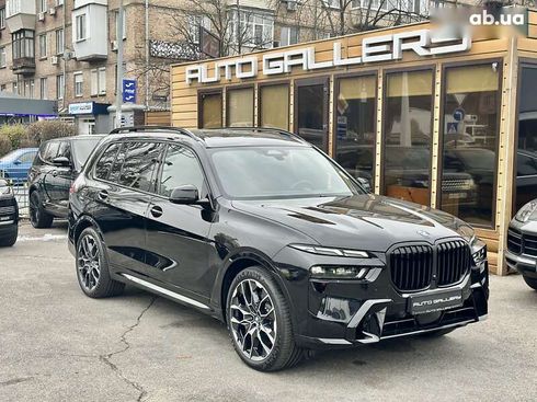 BMW X7 2024 - фото 3