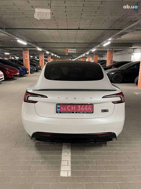 Tesla Model 3 2024 - фото 14