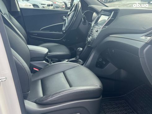 Hyundai Grand Santa Fe 2019 белый - фото 20