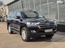 Купить Toyota бу в Украине - купить на Автобазаре