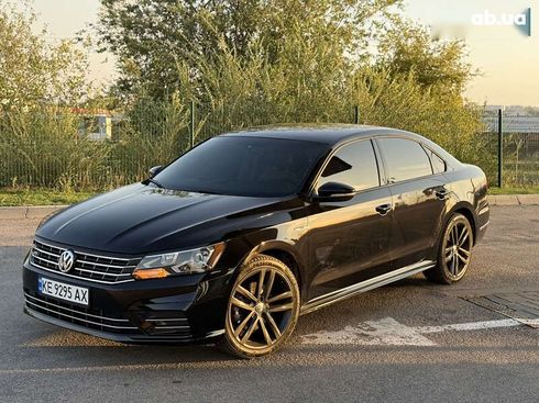 Volkswagen Passat 2018 - фото 17