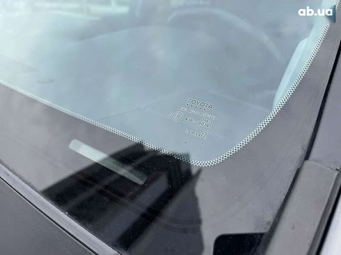 Toyota Land Cruiser Prado 2020 - фото 10