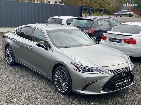 Lexus ES 2021 - фото 20