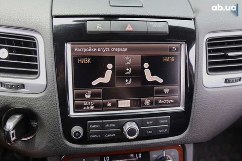 Volkswagen Touareg 2010 - фото 19
