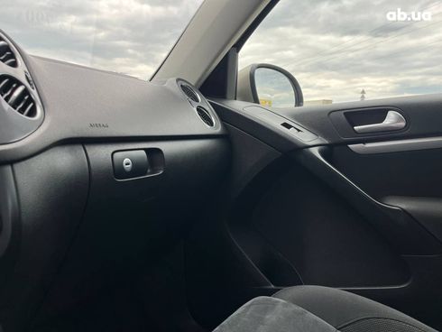 Volkswagen Tiguan 2014 бежевый - фото 17