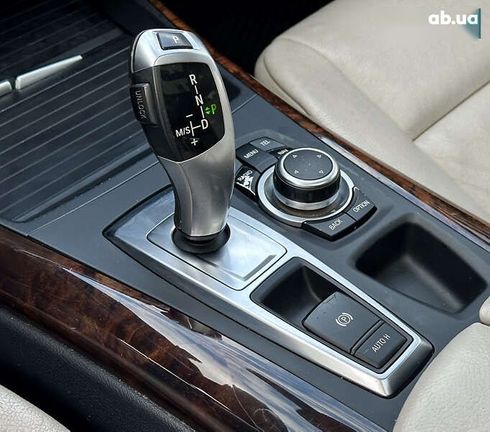 BMW X5 2011 - фото 19