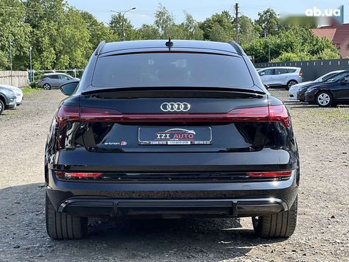 Audi Q4 Sportback e-tron 2021 - фото 7