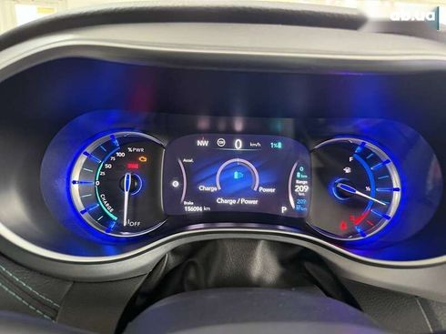 Chrysler Pacifica 2017 - фото 29