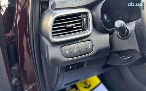 Kia Sorento 2019 - фото 12