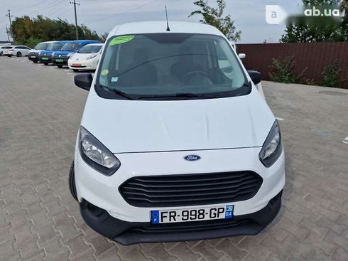 Ford Transit Courier 2020 - фото 6