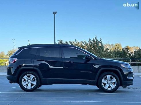 Jeep Compass 2022 - фото 8