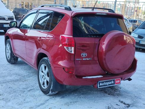 Toyota RAV4 2007 красный - фото 6