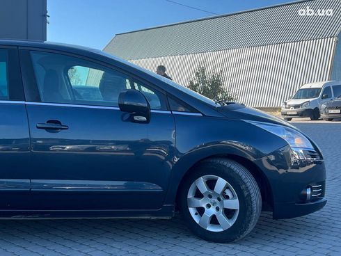 Peugeot 5008 2012 синий - фото 11