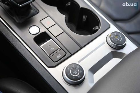 Volkswagen Touareg 2019 - фото 21