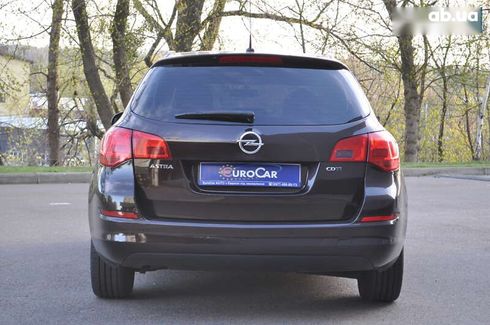 Opel Astra 2012 - фото 7