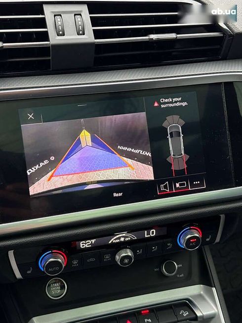 Audi Q3 2020 - фото 14