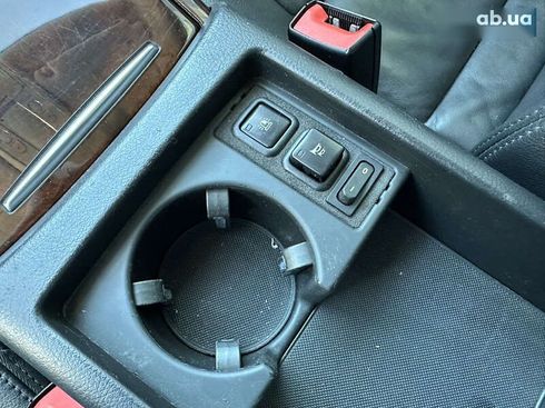 Audi A6 2010 - фото 30