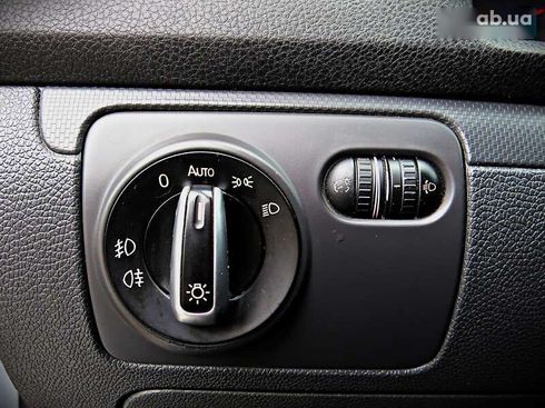 Volkswagen Golf 2005 - фото 7