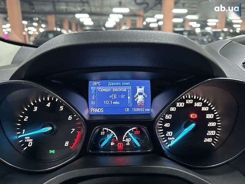 Ford Kuga 2013 - фото 10