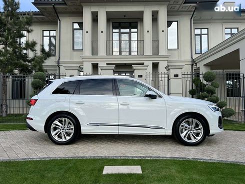 Audi Q7 2025 - фото 18