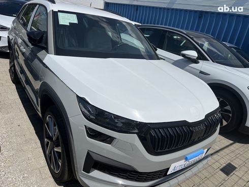 Skoda Kodiaq 2023 - фото 7