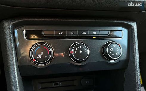 Volkswagen Tiguan 2017 - фото 17