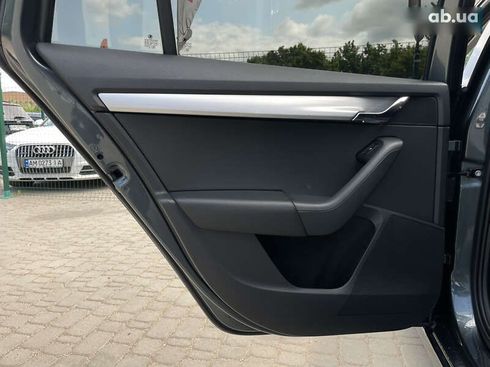Skoda Octavia 2019 - фото 26