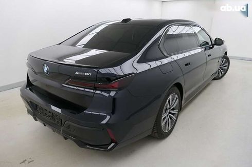 BMW i7 2023 - фото 2