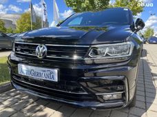 Продаж б/у кросовер Volkswagen Tiguan 2020 року - купити на Автобазарі