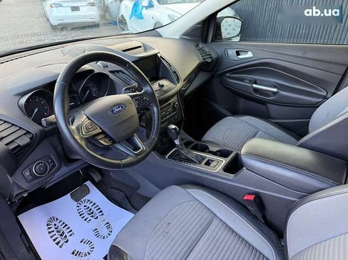 Ford Escape 2018 - фото 16