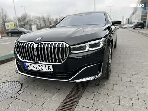 BMW 7 серия 2022 - фото 2