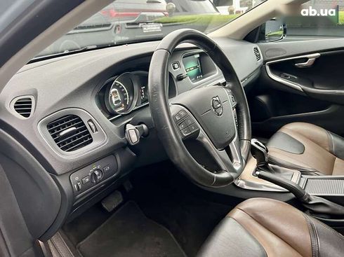 Volvo V40 Cross Country 2016 - фото 15