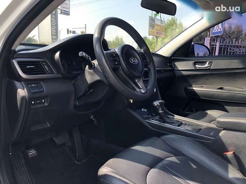 Kia K5 2017 - фото 7