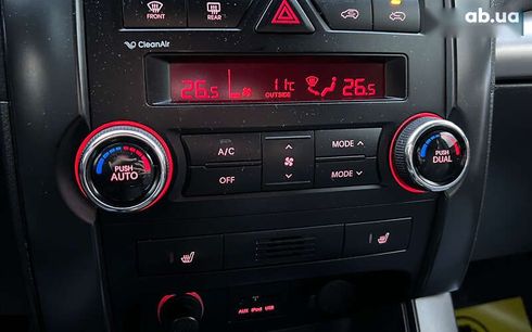 Kia Sorento 2012 - фото 15