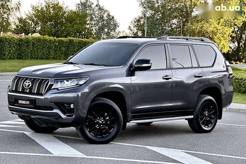Toyota Land Cruiser Prado 2021 - фото 14