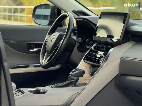 Toyota Venza 2021 - фото 25